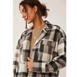 Free People Izzy Women’s Cargo Shirt Oversized Black Cream Combo Plaid Flannel